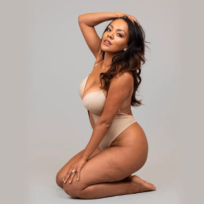 NIEWIDOCZNY REDUKTOR Z BIUSTONOSZEM PUSH UP ANA 1